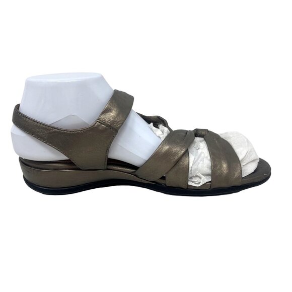 Clarks Artisan Lucena Pewter Leather Strappy‎ 1.5” Wedge Sandals 10M - Picture 4 of 9